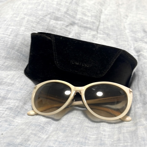 Tom Ford Gina TF 345 20F Ivory/Brown Gradient Cat-eye Sunglasses - Picture 9 of 9